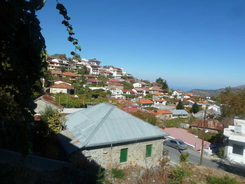 Capuralli Hotel Pedhoulas Esterno foto