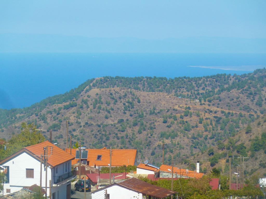 Capuralli Hotel Pedhoulas Esterno foto